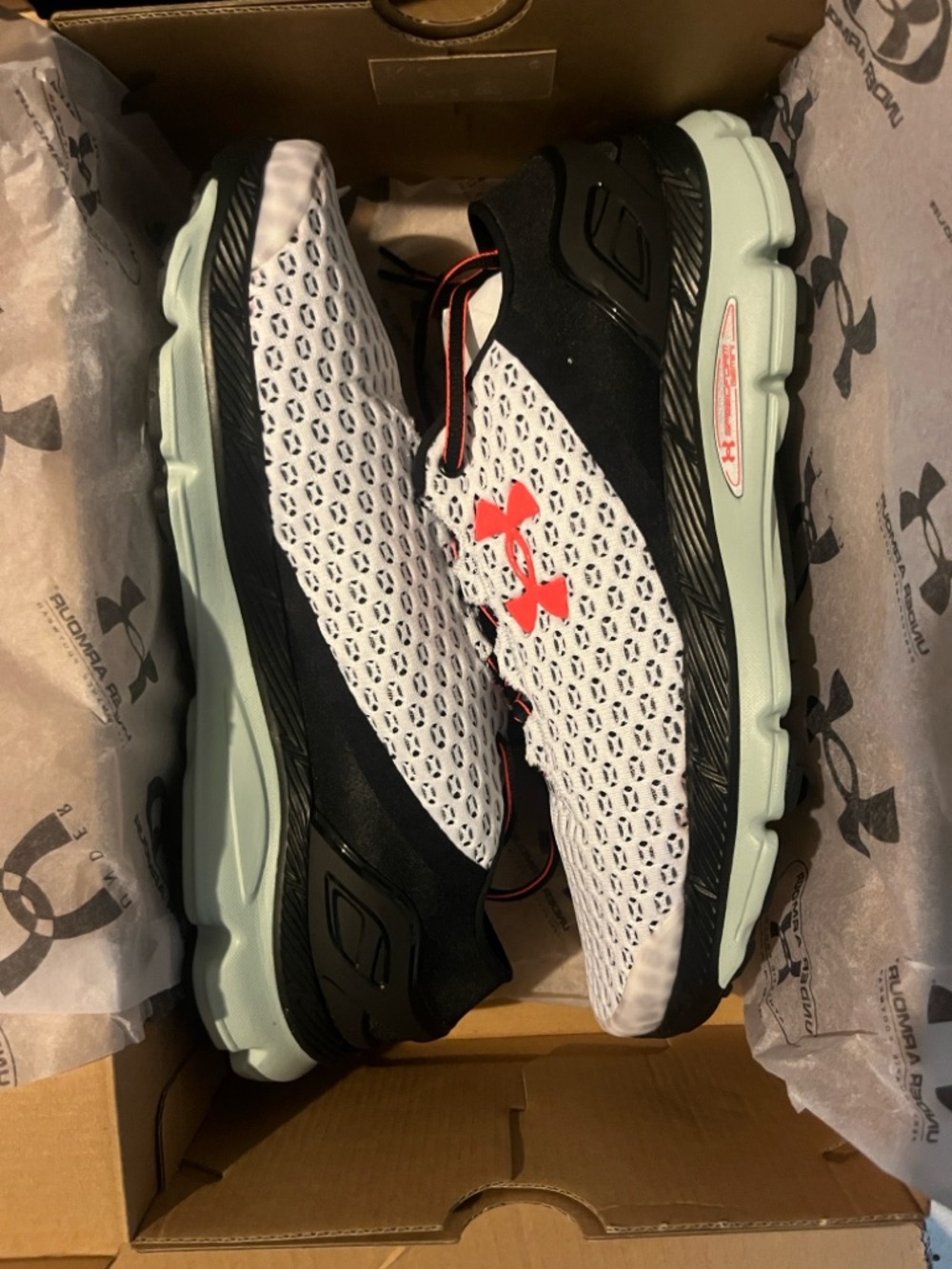 Under Armour UA SpeedForm Gemini Running Shoes - White and Black with Red Accent